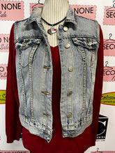 Charger l'image dans la galerie, Light Blue Wash Denim Vest (Size L)
