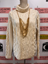 Cargar imagen en el visor de la galería, Liz Claiborne 100% Cotton Cable Knit Turtleneck (Size S/M)
