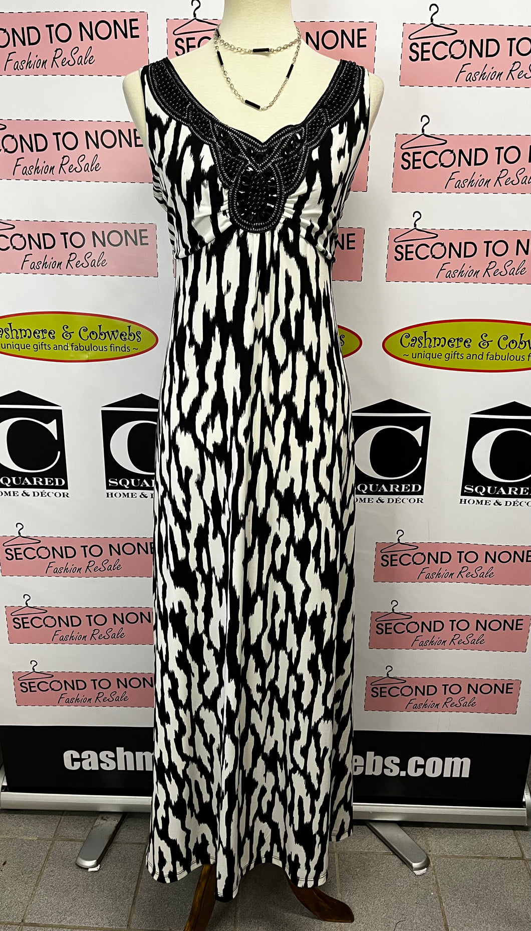 Jessica Beaded Neckline Maxi Dress (Size M)