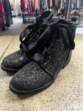 Load image into Gallery viewer, Dirty Laundry Glitter Combat Boots (Size 8)
