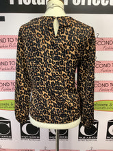Load image into Gallery viewer, Cheetah Print Top (Size S/M)
