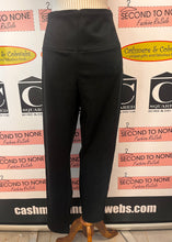 Load image into Gallery viewer, NWT Hilary Radley Faux Suede Leggings (Size 14)
