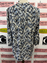 Load image into Gallery viewer, NWT Jones New York Printed Top (Size M)

