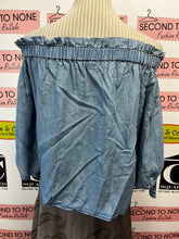 Load image into Gallery viewer, Denim Off The Shoulder Top (Size S)
