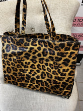 Load image into Gallery viewer, Guess Leopard Tote + Pouch
