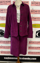 Cargar imagen en el visor de la galería, Deep Purple Corduroy Jacket &amp; Skirt Set (Size M)

