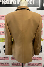 Load image into Gallery viewer, Vintage Le Suit Matching Top &amp; Jacket (Size 10P)
