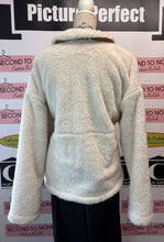 Load image into Gallery viewer, Columbia Fuzzy White &amp; Tan Sweater (Size XL)
