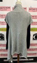 Load image into Gallery viewer, Penningtons Knit Draped Front Vest (Size XL/XXL)
