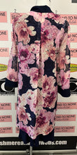 Cargar imagen en el visor de la galería, R&amp;M Michaels Pink Floral Overlay &amp; Dress (Size 14W)
