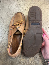 Cargar imagen en el visor de la galería, Sperry’s All Leather Top Sider Boat Shoes (Men’s Size 10.5/Women’s 12.5)
