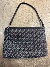 Cargar imagen en el visor de la galería, Jones New York Monogram Clutch Bag
