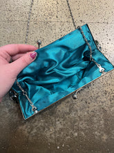 Cargar imagen en el visor de la galería, Green &amp; Silver Y2K Sequin Evening Bag
