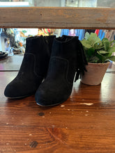 Load image into Gallery viewer, Fringe Ankle Boots (Size 6.5/7)
