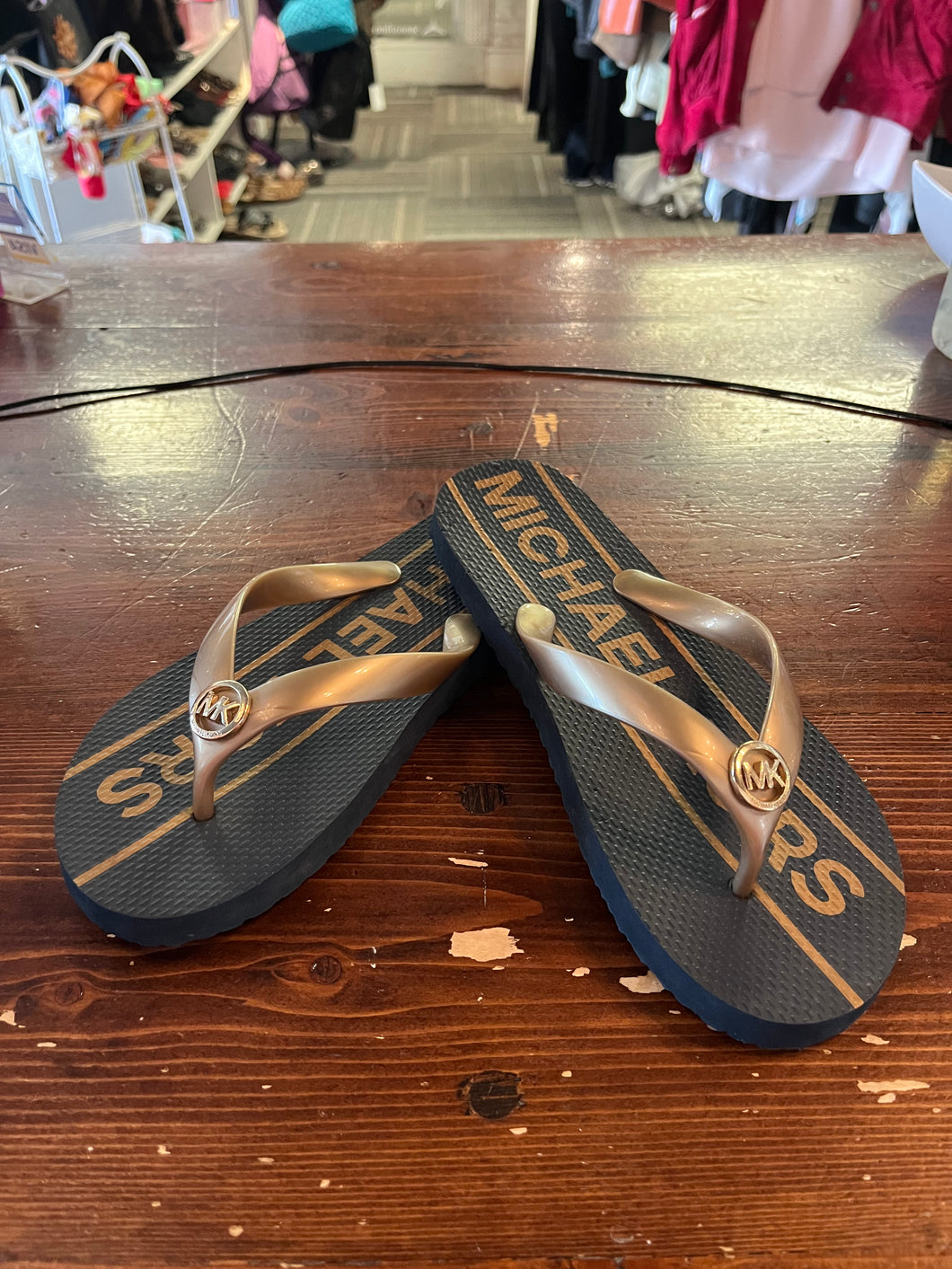 Michael Kors Flip Flops (Size 7)