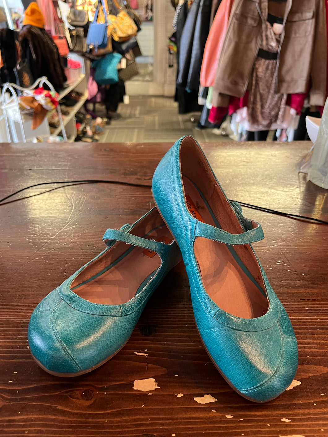 Turquoise Leather Ballet Flats (Size 7)