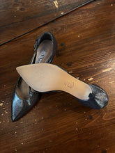 Load image into Gallery viewer, Vintage Nina Dark Silver Buckle Heel (Size 6.5/EU 36.5)
