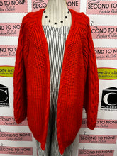 Cargar imagen en el visor de la galería, Marks &amp; Spencer Chunky Orange Cardigan (Size XL)

