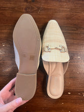 Cargar imagen en el visor de la galería, New Woven Loafer Mules (Size 9.5)
