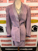 Load image into Gallery viewer, Stunning Danier Leather Lilac Dress &amp; Blazer Set (Size L)
