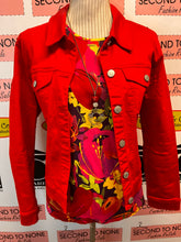 Cargar imagen en el visor de la galería, Croft &amp; Barrow Bold Colourful Floral T-Shirt (Size M)
