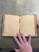 Cargar imagen en el visor de la galería, The Fool Tarot Card Antique Paper Journal (Restocked!)
