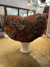 Load image into Gallery viewer, Autumnal Medieval Tudor Style Hat
