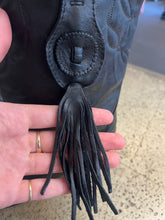 Cargar imagen en el visor de la galería, Vintage Laredo Black Leather Fringe Cowboy Boots (Size 9.5)
