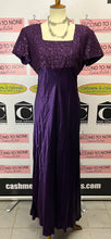 Load image into Gallery viewer, Vintage Cartise Plum Evening Gown (Size 14)
