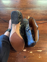 Charger l'image dans la galerie, Franco Sarto Gold Brocade Boots (Size 9)
