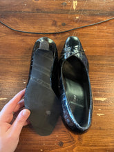Charger l'image dans la galerie, Black Patton Croc Heels (Size 6.5)
