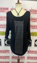 Load image into Gallery viewer, Studded Front Open Sleeve Top (Size L)
