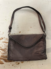 Cargar imagen en el visor de la galería, Italian Leather Chain Trim Purse
