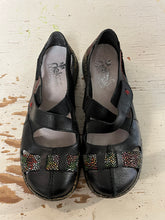 Load image into Gallery viewer, Black &amp; Colourful Speck Rieker Leather Mary Jane’s (Size 9/EU 40)
