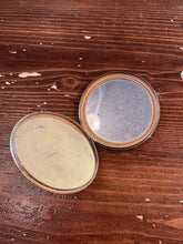 Charger l'image dans la galerie, Vintage Compact Mirror
