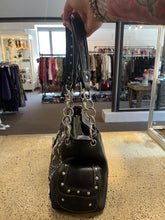 Cargar imagen en el visor de la galería, Zelris Western Conceal Carry Handbag
