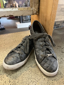 GBG Los Angeles Metallic Grey Sneakers (Size 10)