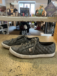 GBG Los Angeles Metallic Grey Sneakers (Size 10)