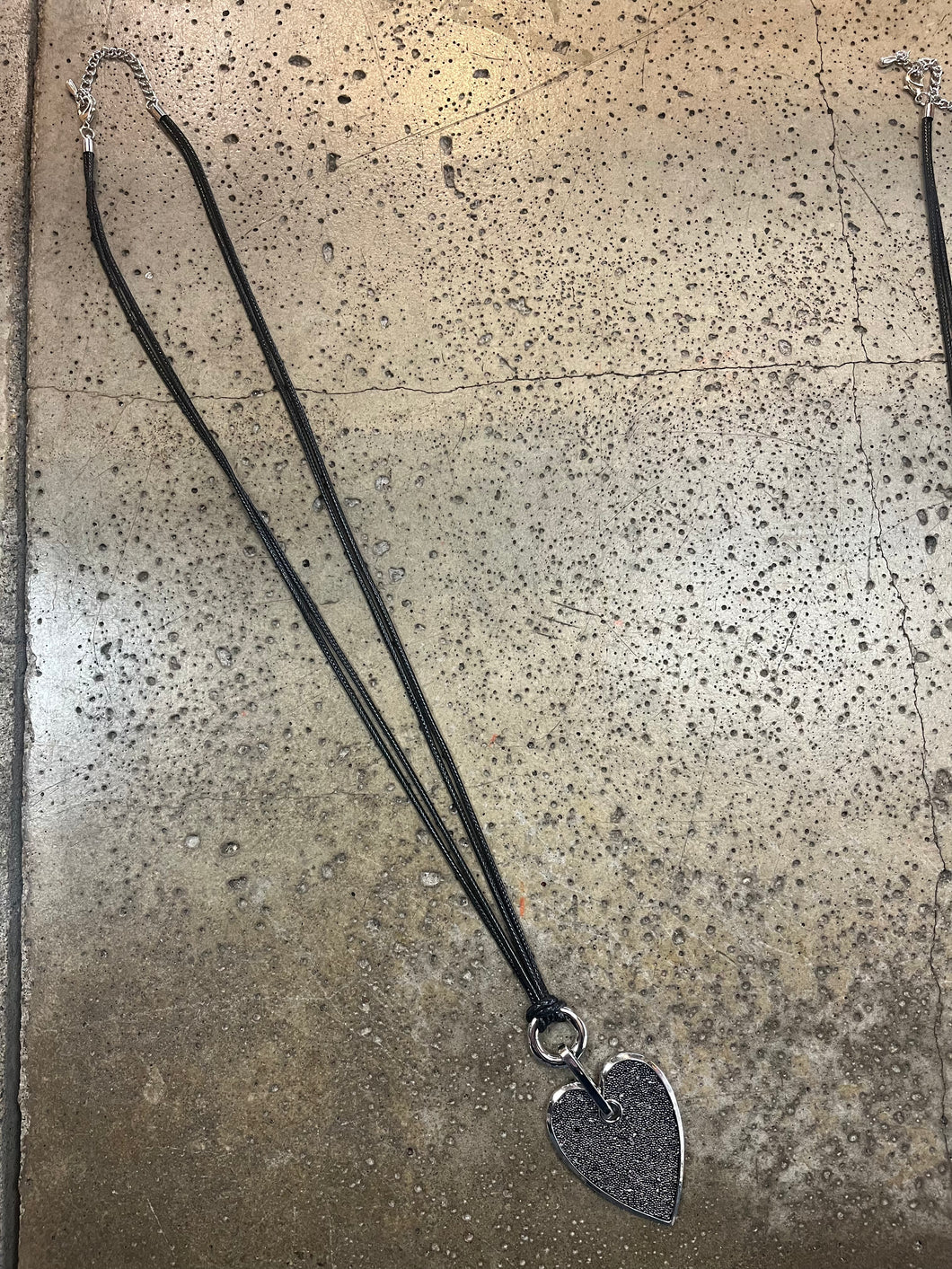 Black Sparkly Heart Long Pendant Necklace