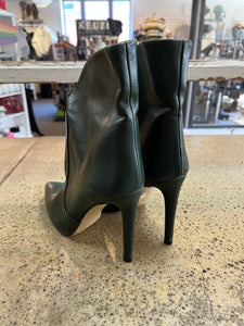 Italian Green Leather Heeled Boots (Size 6/EU 37)