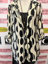 Load image into Gallery viewer, NWT Sheer Printed Button Down (Size 2XL)
