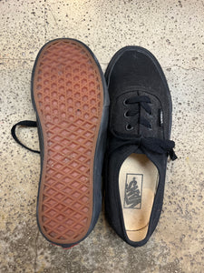 Vans Black ‘Authentic Shoe’ (Women’s 6.5/ Men’s 5)