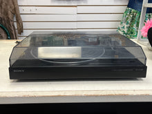 Cargar imagen en el visor de la galería, Vintage Sony PS-LX100 LP Turntable
