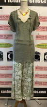 Load image into Gallery viewer, Robert Louis Green Palm Leaf Pants (Size 2X)
