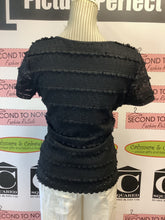 Cargar imagen en el visor de la galería, Karl Lagerfeld Lace Tee (Size S)
