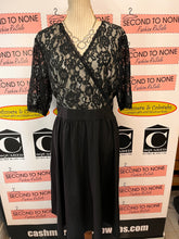 Load image into Gallery viewer, NWT Nemidor Black Lace Bodice Dress (Size 20)
