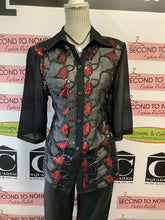 Cargar imagen en el visor de la galería, Temptation Red &amp; Black Sequin Button Up (Size M)

