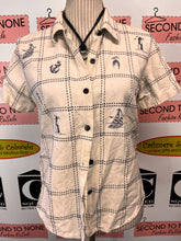Load image into Gallery viewer, Vintage Linen Blend Nautical Icons T-Shirt (Size PM)
