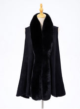 Cargar imagen en el visor de la galería, Faux Fur Trimmed Vest -One Size (4 Colors)
