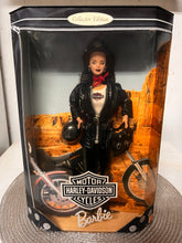 Charger l'image dans la galerie, NIB Vintage Harley Davidson Collector Edition (1998) Barbie
